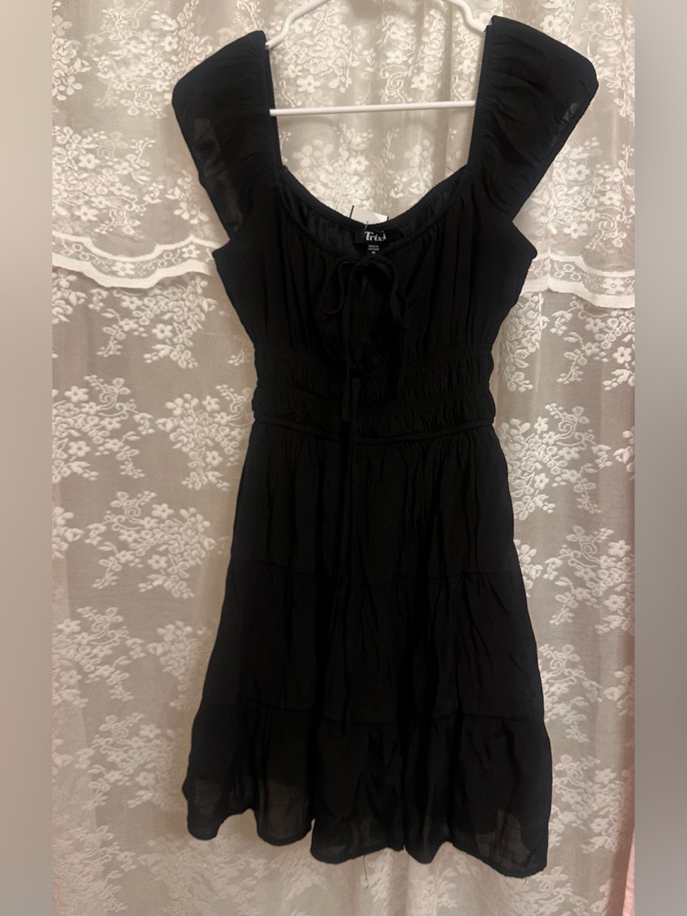 Trixxi Women’s Black Dress With Tie front details and Ruffle tiered hem. Size M